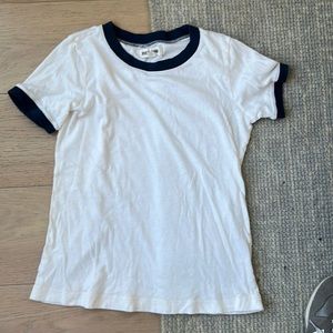 Rivet and thread ring tee